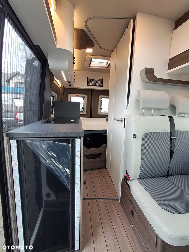 KNAUS VanTourer 550D MQ 4 Osobowy 165PS Automat Markiza , Led , Tablet FV23% - 17