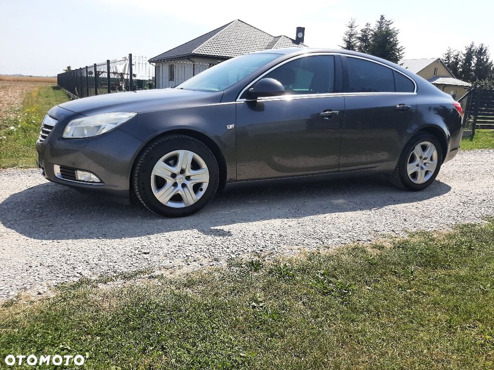 Opel Insignia - 8