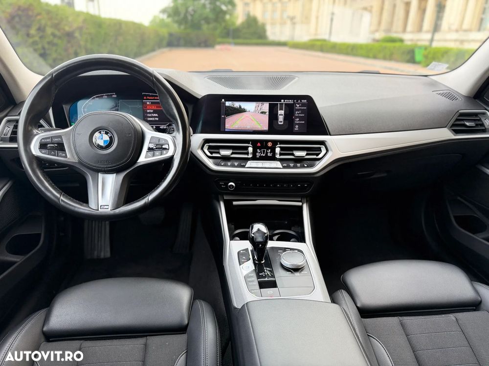 BMW Seria 3 318i Aut. Sport Line - 20