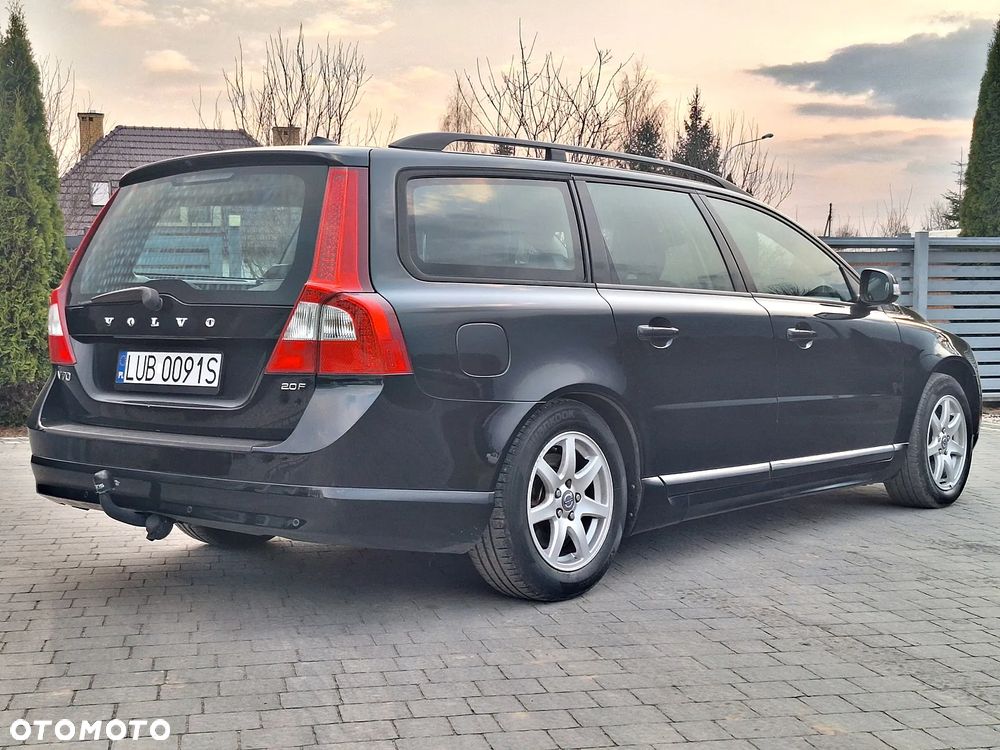 Volvo V70 - 10
