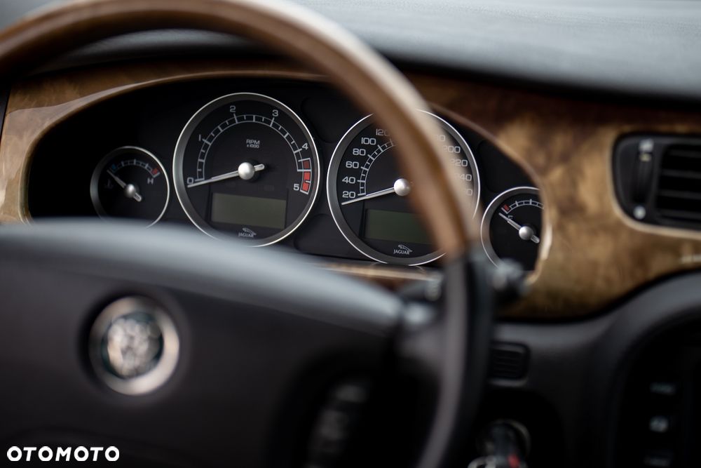 Jaguar S-Type 2.7 V6 D Executive - 18