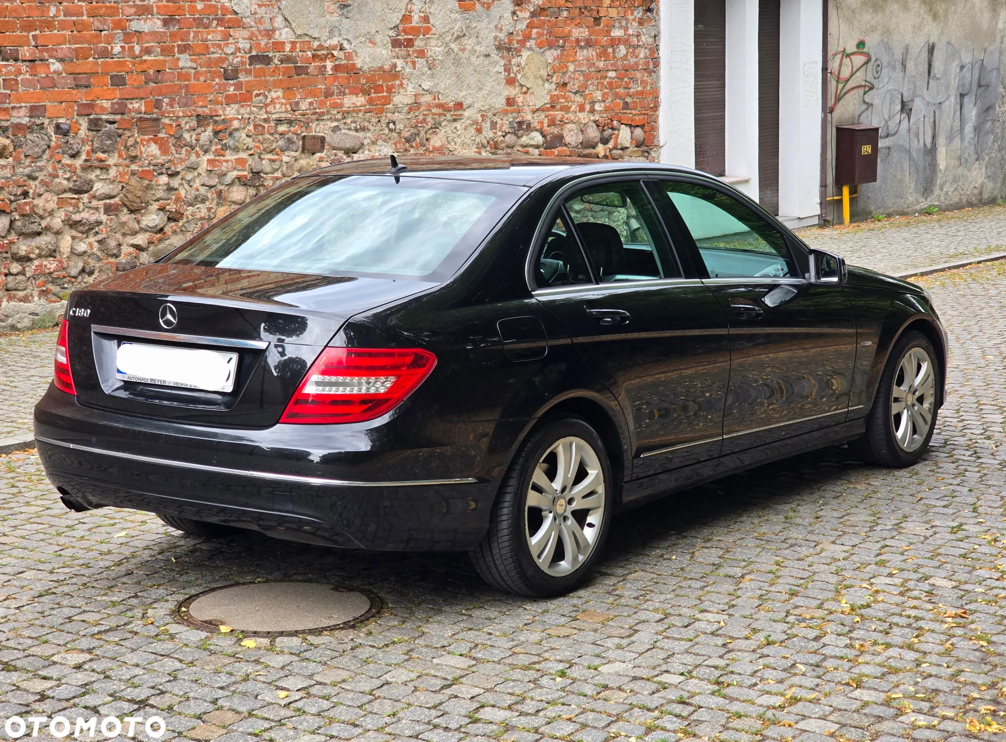 Mercedes-Benz Klasa C 180 BlueEFFICIENCY Avantgarde - 15