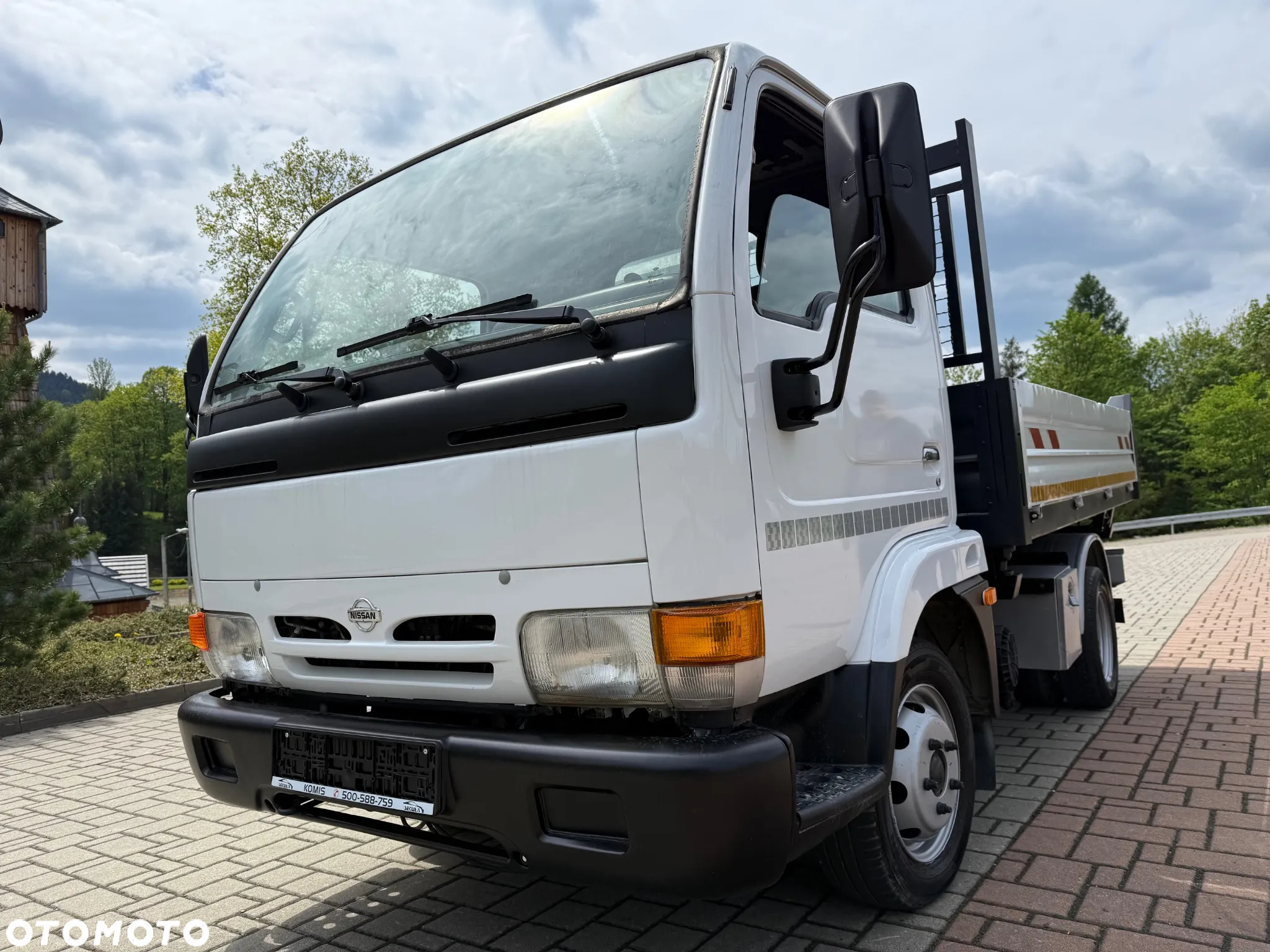 Nissan Cabstar - 9