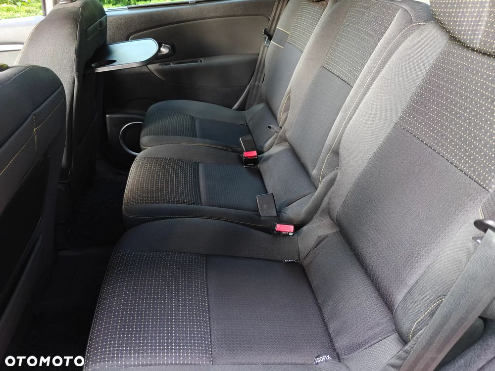 Renault Scenic - 13