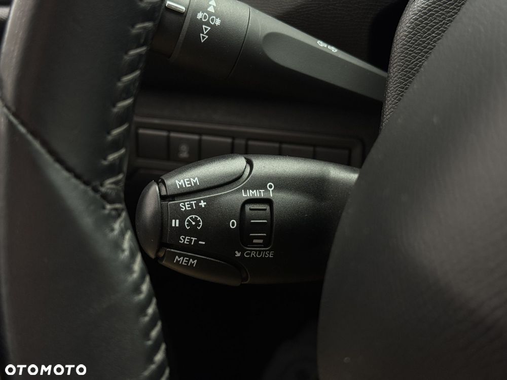 Peugeot 308 - 21