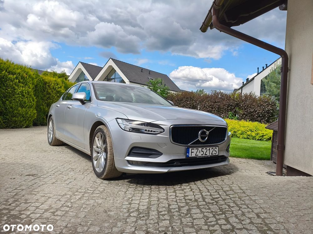 Volvo S90 D4 Momentum - 4