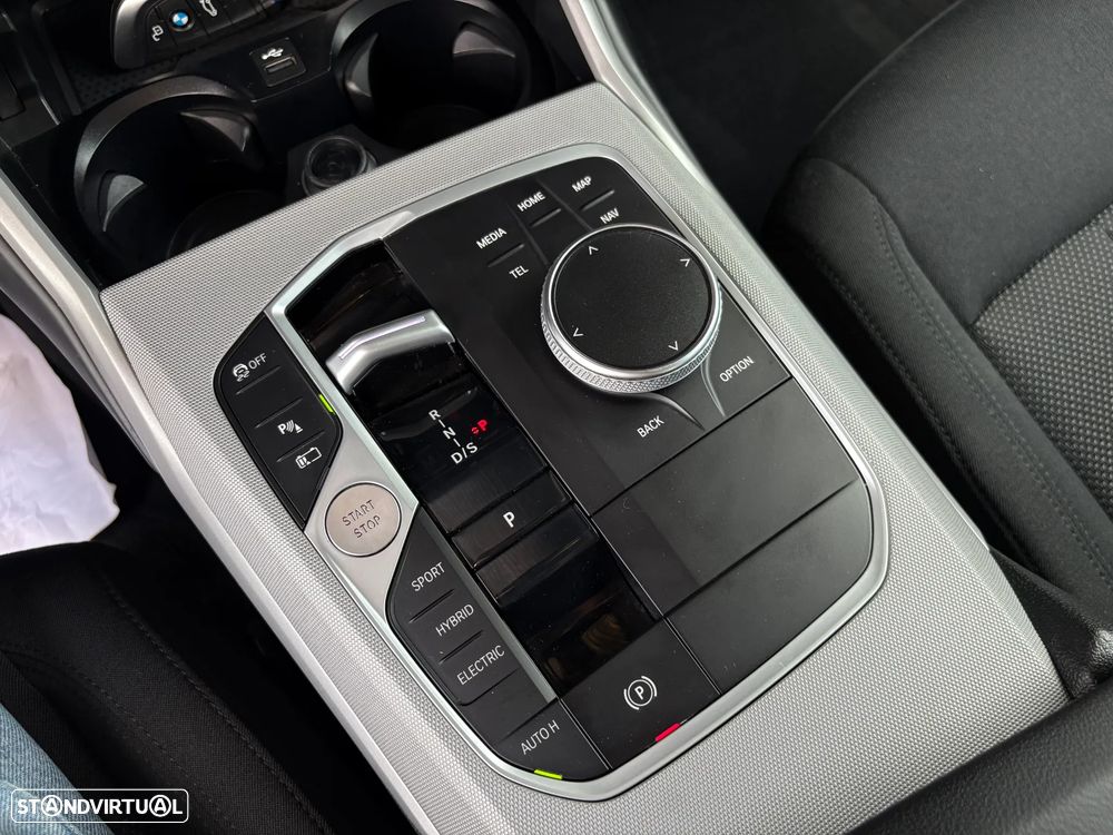 BMW 320 e Line Luxury Auto - 17