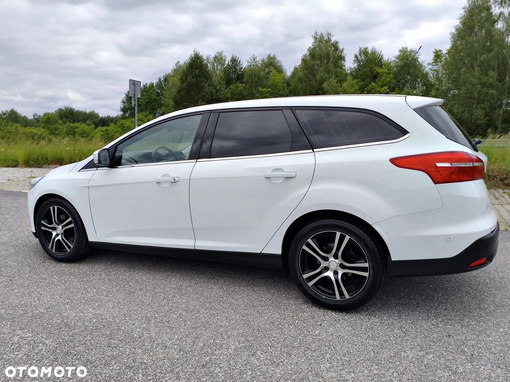 Ford Focus 1.5 TDCi DPF Start-Stopp-System Titanium - 11