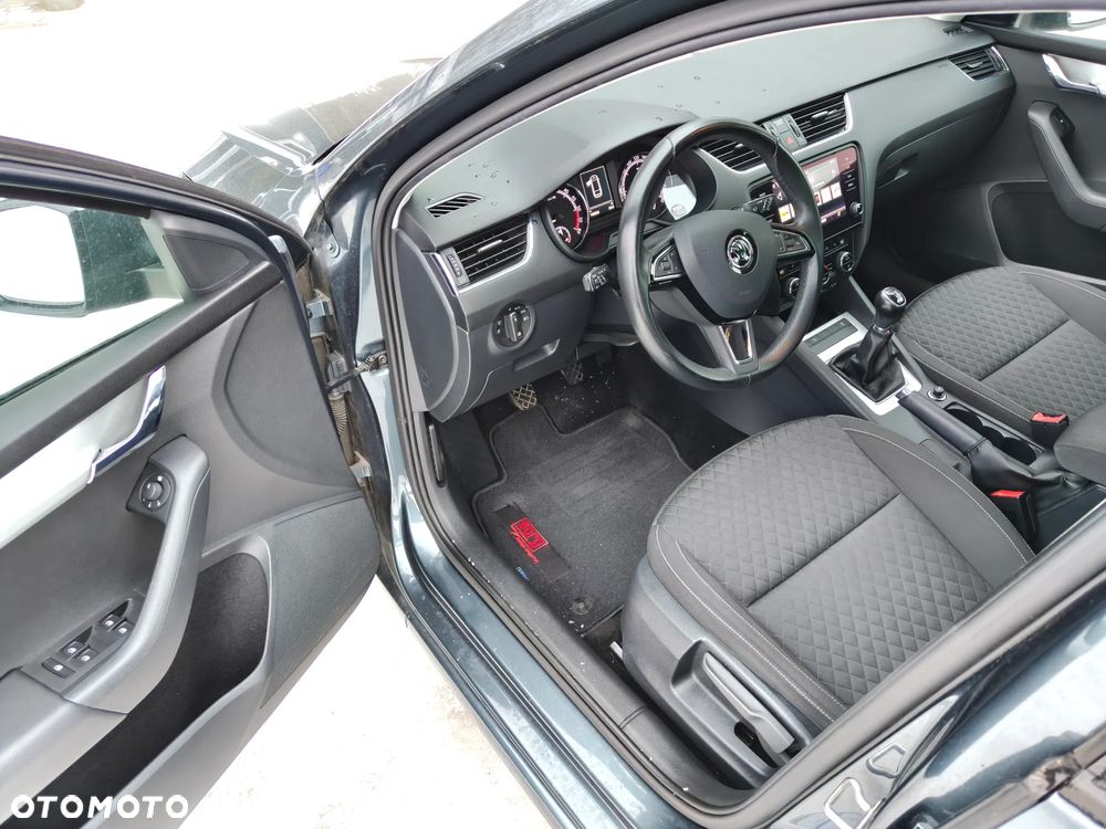 Skoda Octavia 2.0 TDI 4x4 Elegance - 9