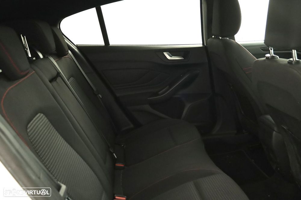 Ford Focus 1.0 EcoBoost MHEV ST-Line X Aut. - 22