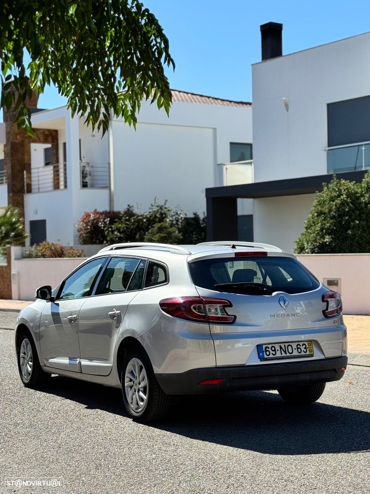 Renault Mégane Sport Tourer 1.5 dCi Dynamique - 8