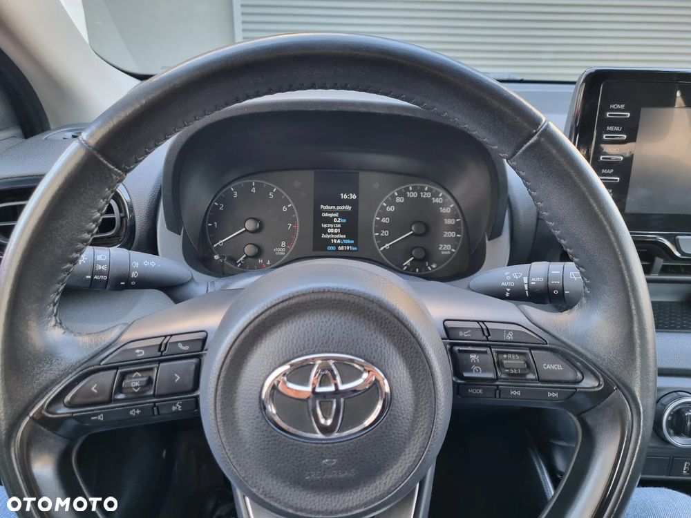 Toyota Yaris 1.5 Comfort - 7