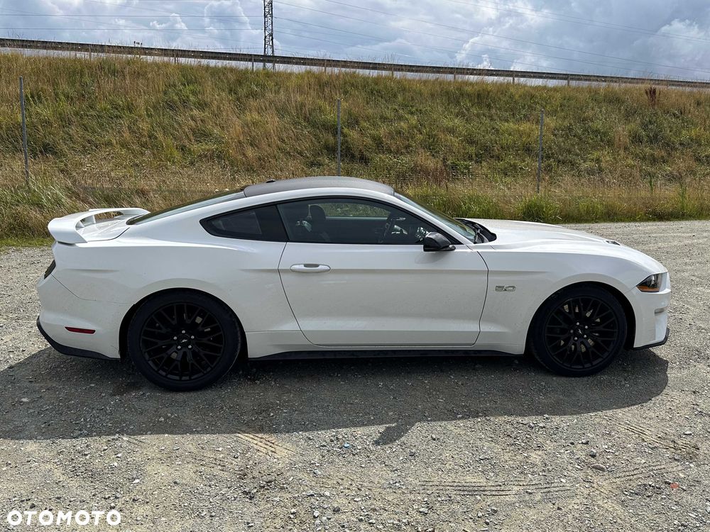 Ford Mustang - 3