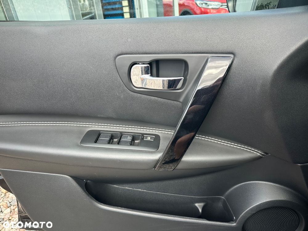 Nissan Qashqai 1.5 dCi Black Edition EU6 - 15