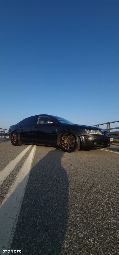 Volkswagen Phaeton 4.2 V8 4Mot (5 os.) - 6
