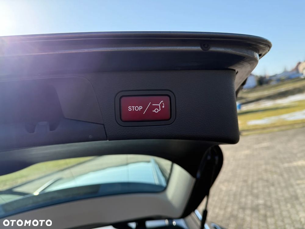 Mercedes-Benz Klasa C 180 - 34