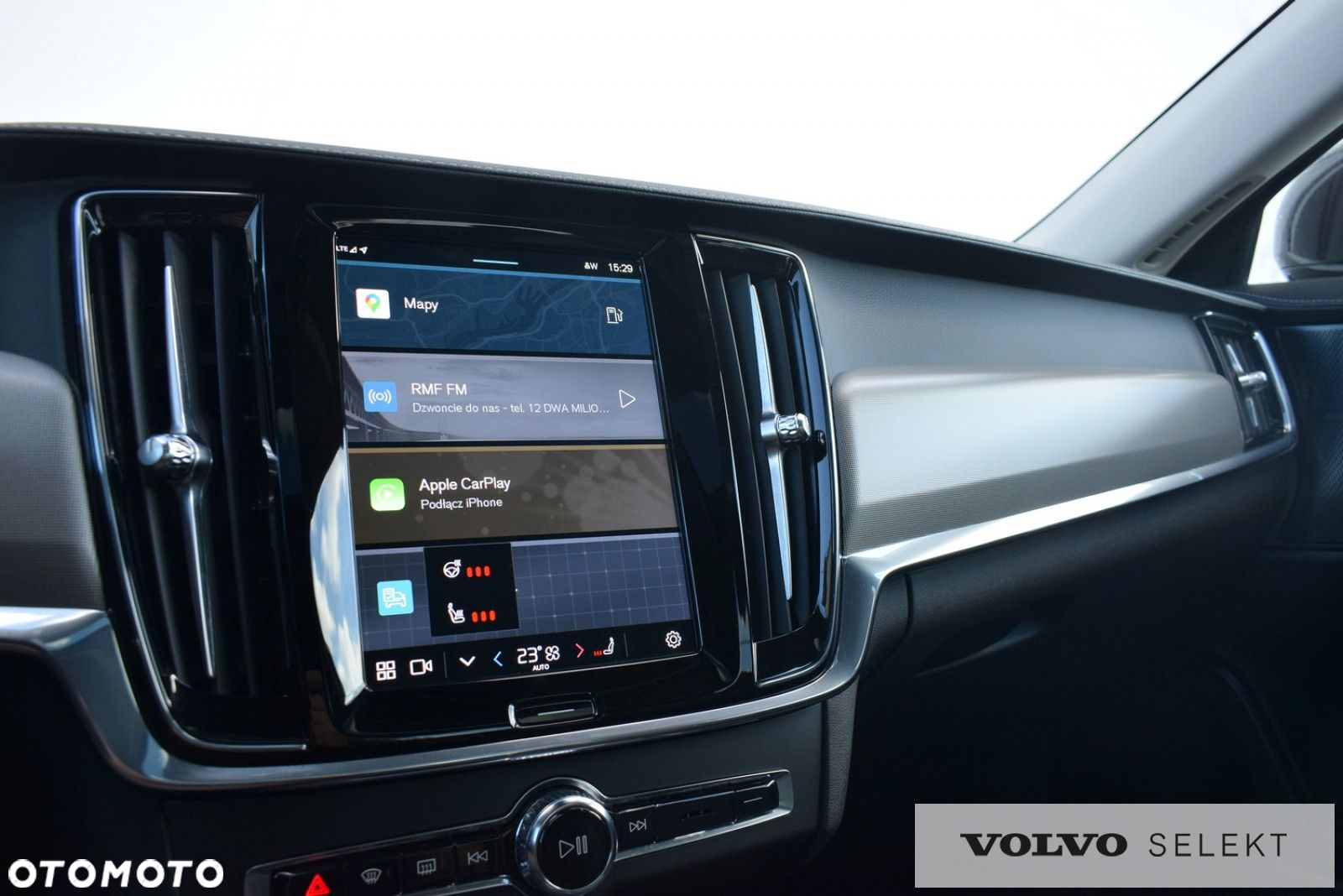 Volvo S90 - 25