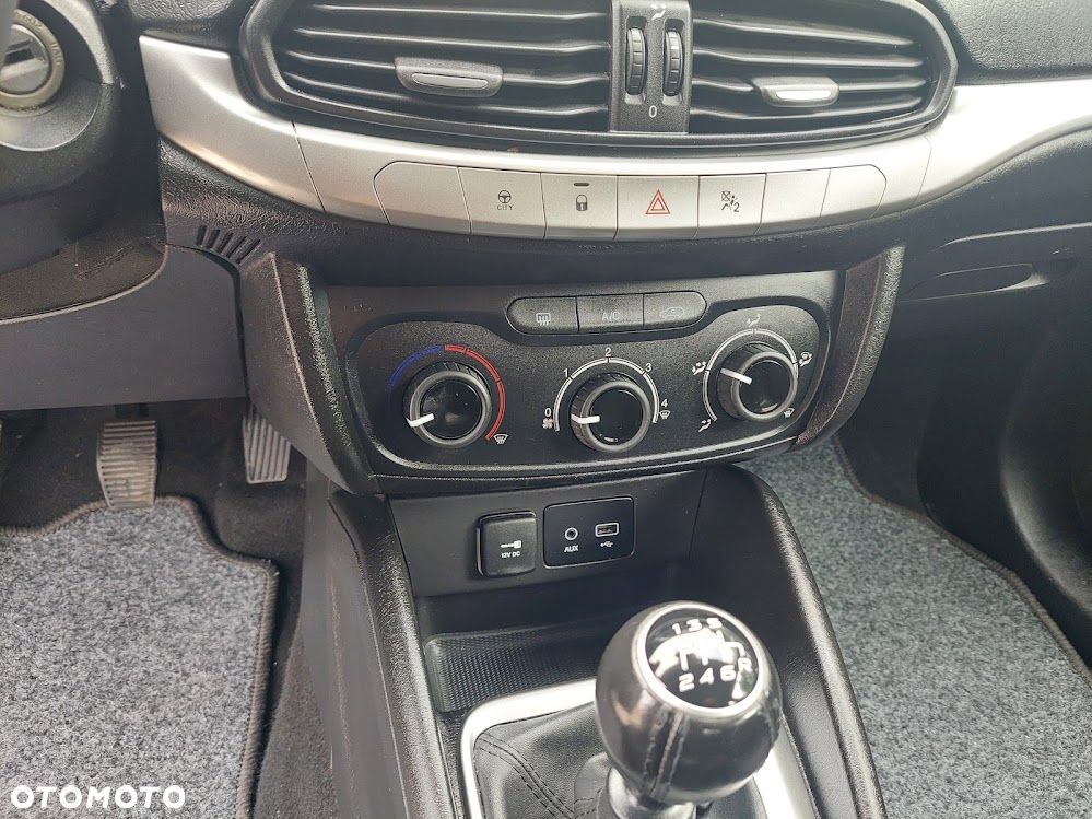Fiat Tipo 1.4 16V More - 10