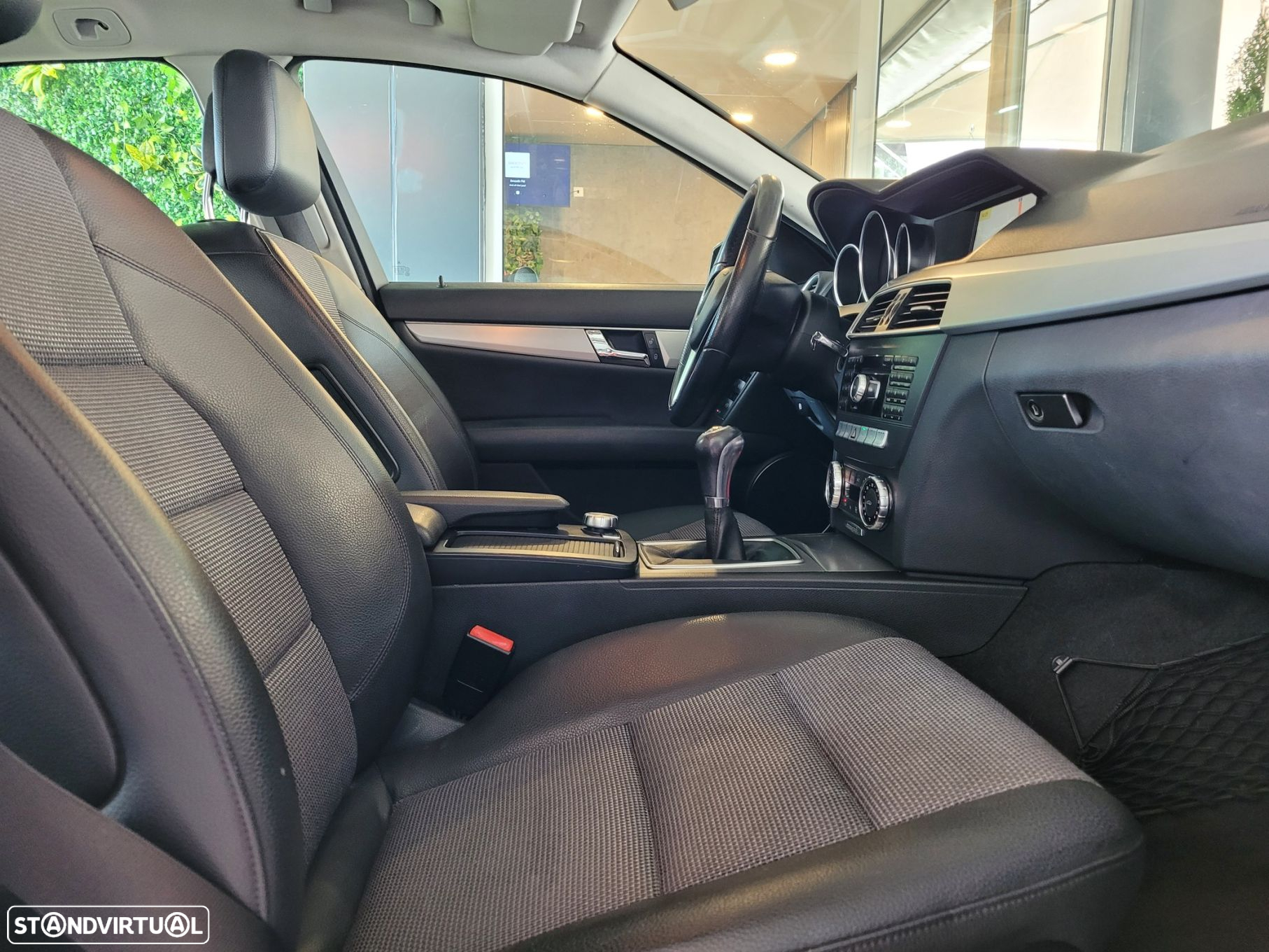 Mercedes-Benz C 220 CDi Executive BlueEfficiency - 13