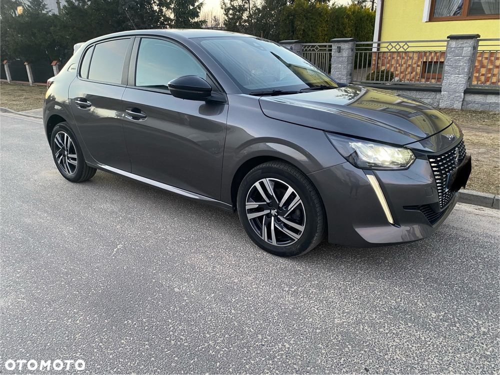 Peugeot 208 PureTech 100 EAT8 Active - 1
