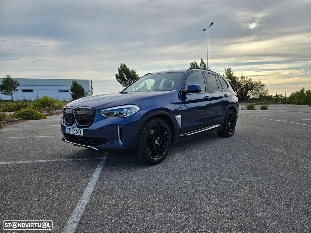 BMW iX3 Impressive - 4