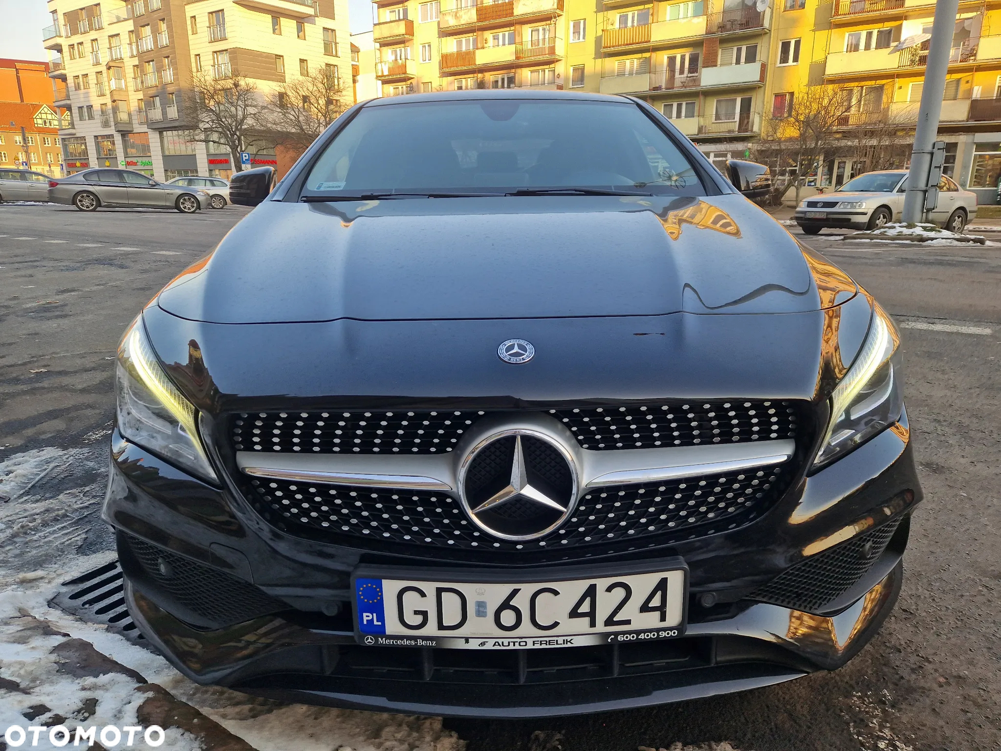 Mercedes-Benz CLA 220 4-Matic AMG Line - 5