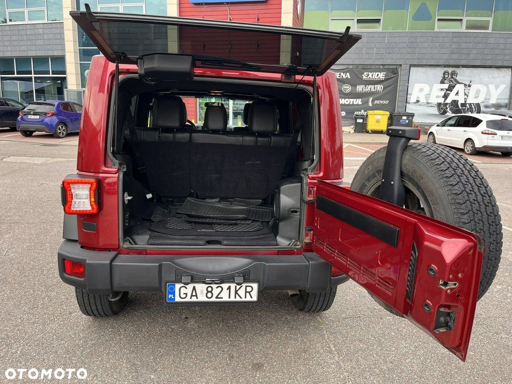 Jeep Wrangler - 21