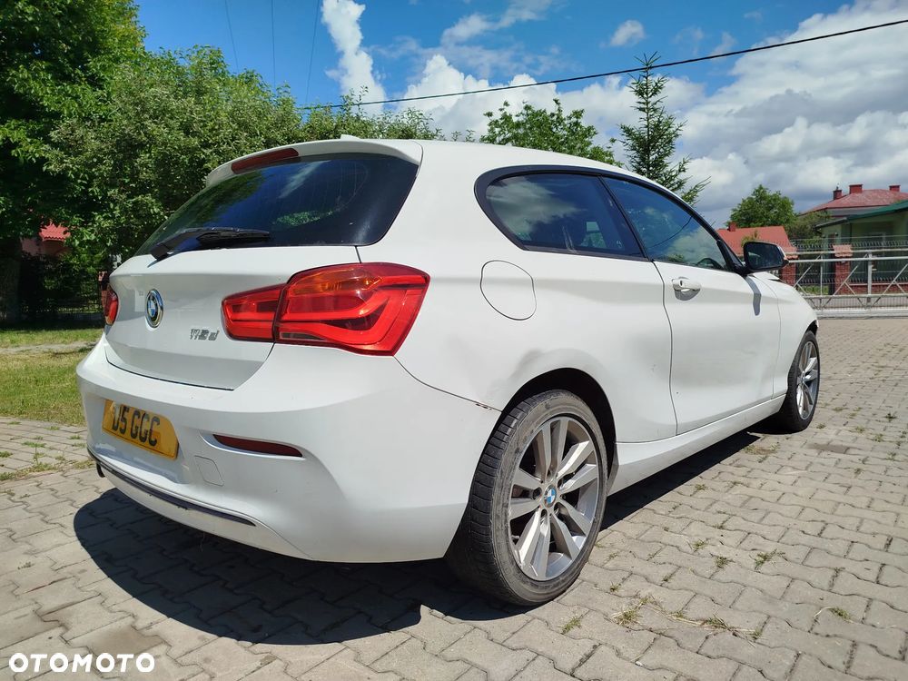 BMW Seria 1 116d Sport Line - 1
