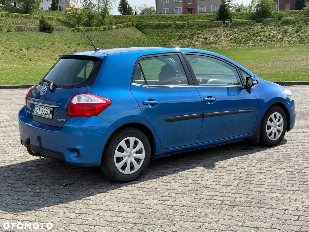 Toyota Auris - 3
