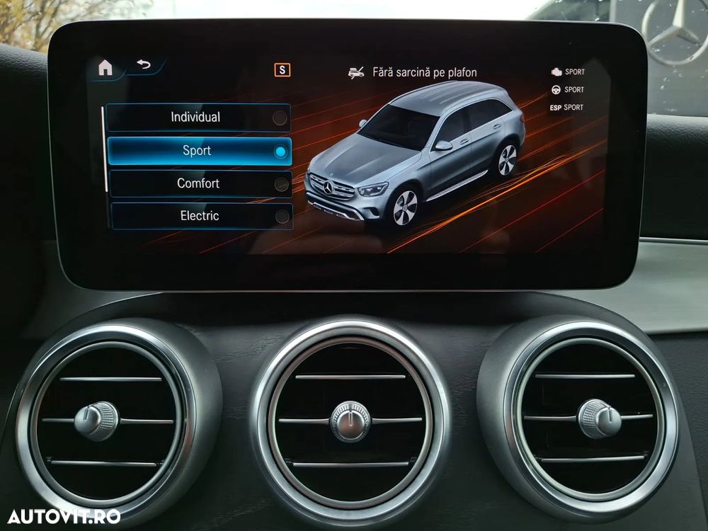 Mercedes-Benz GLC 300 e 4MATIC - 23