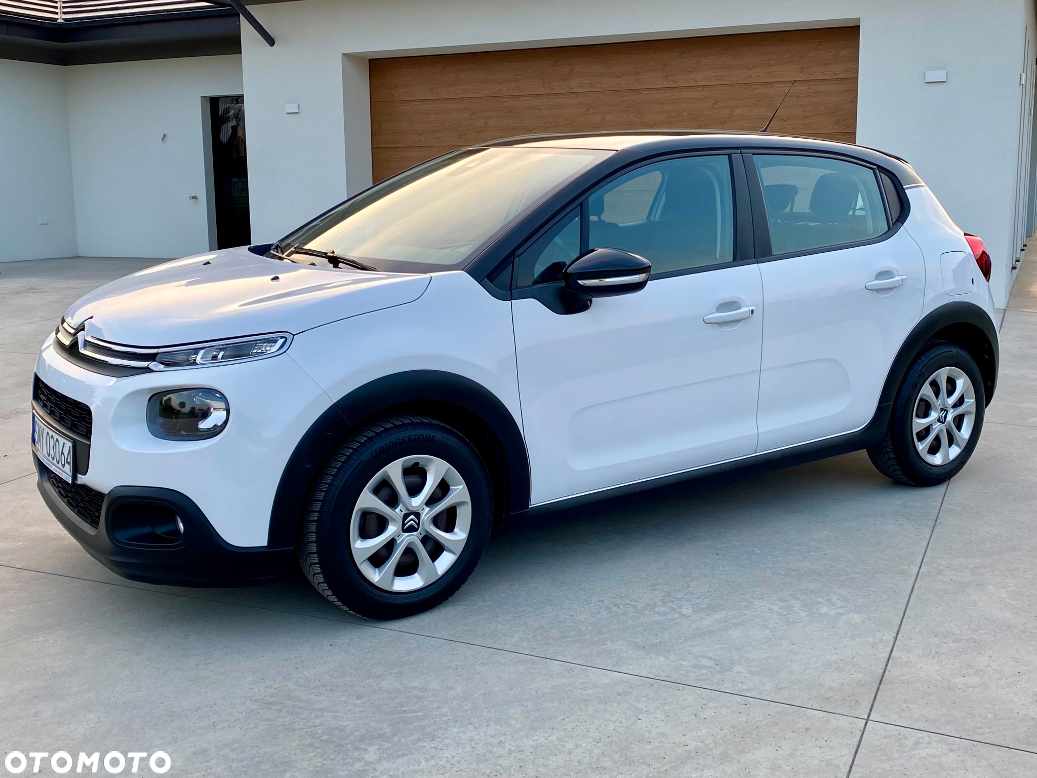 Citroën C3 1.2 PureTech GPF Shine - 13