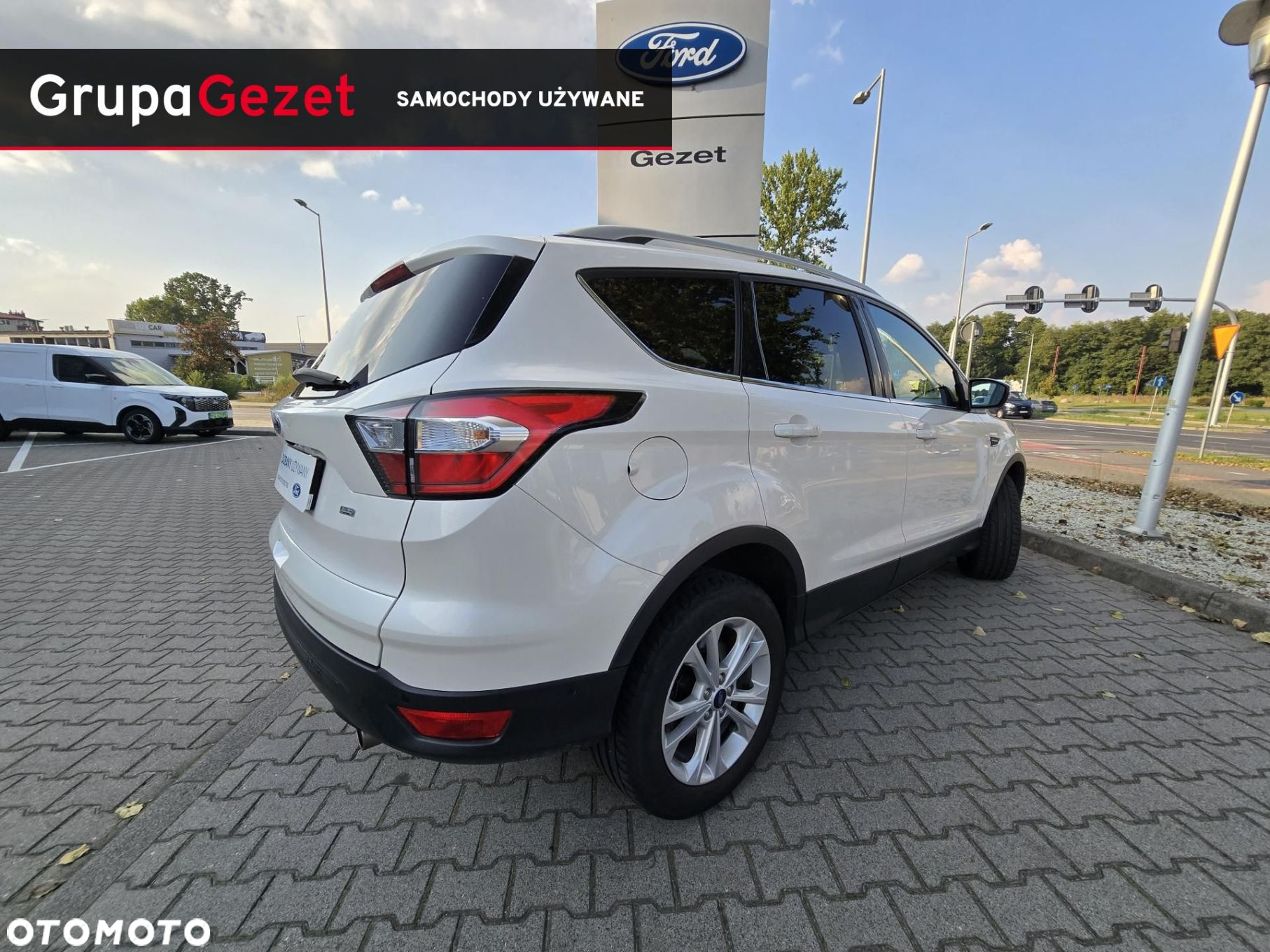 Ford Kuga - 4