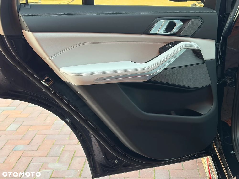 BMW X5 xDrive30d mHEV sport - 17