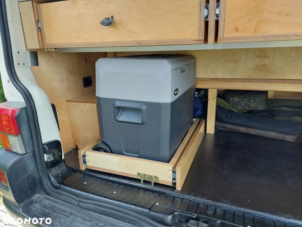 Volkswagen Transporter T4 - 15