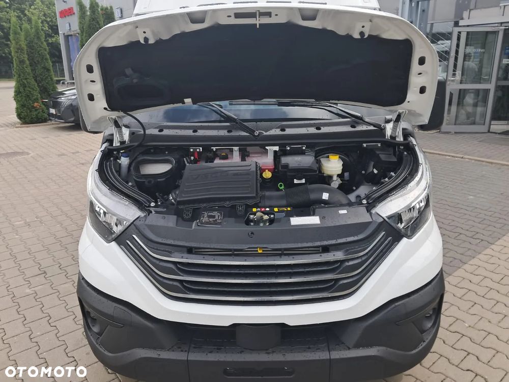 Iveco Daily 35S16A8V Furgon IVECO Daily w specjalnej cenie na 50lecie marki - 13