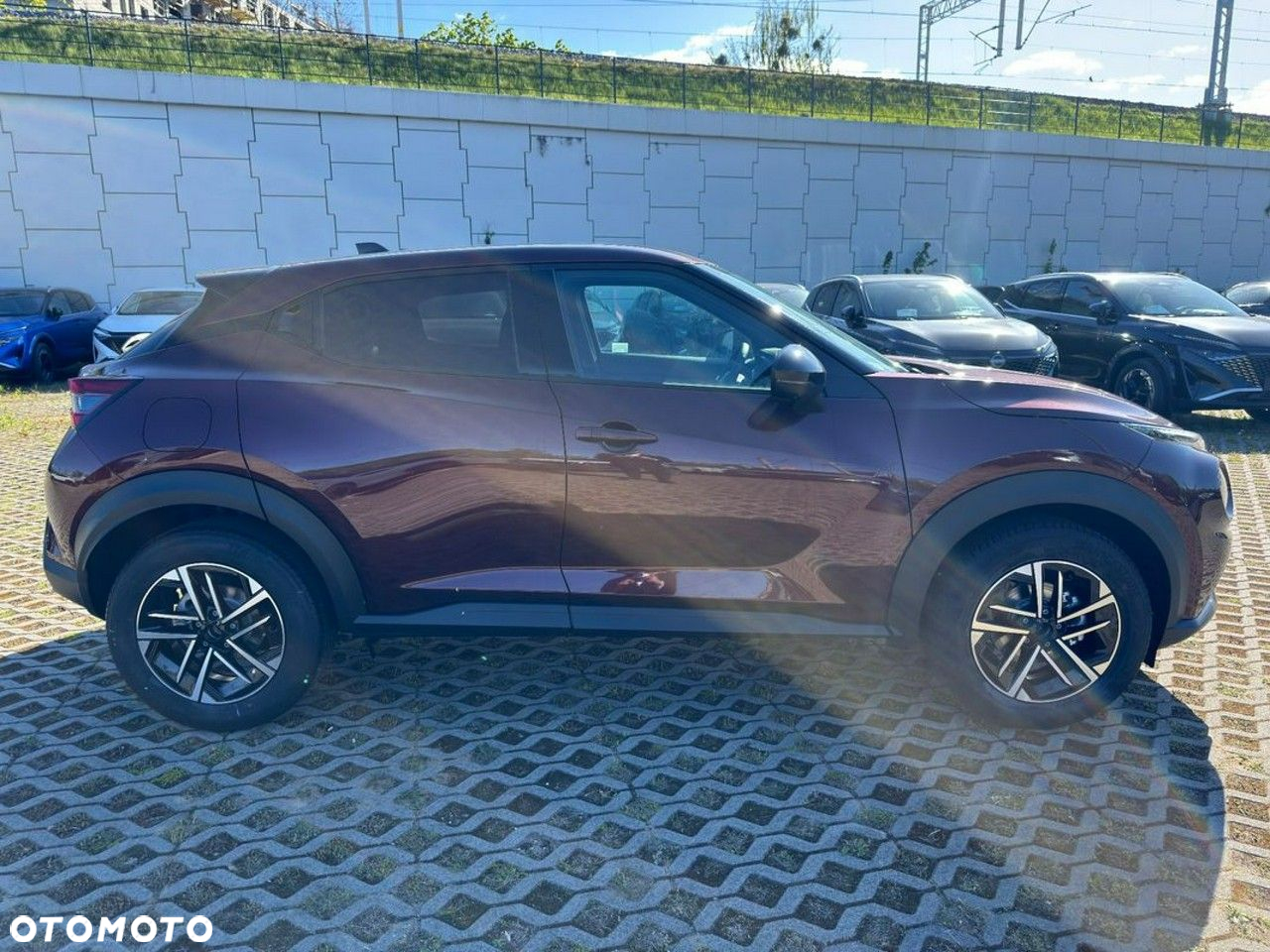Nissan Juke 1.0 DIG-T N-Connecta DCT - 5