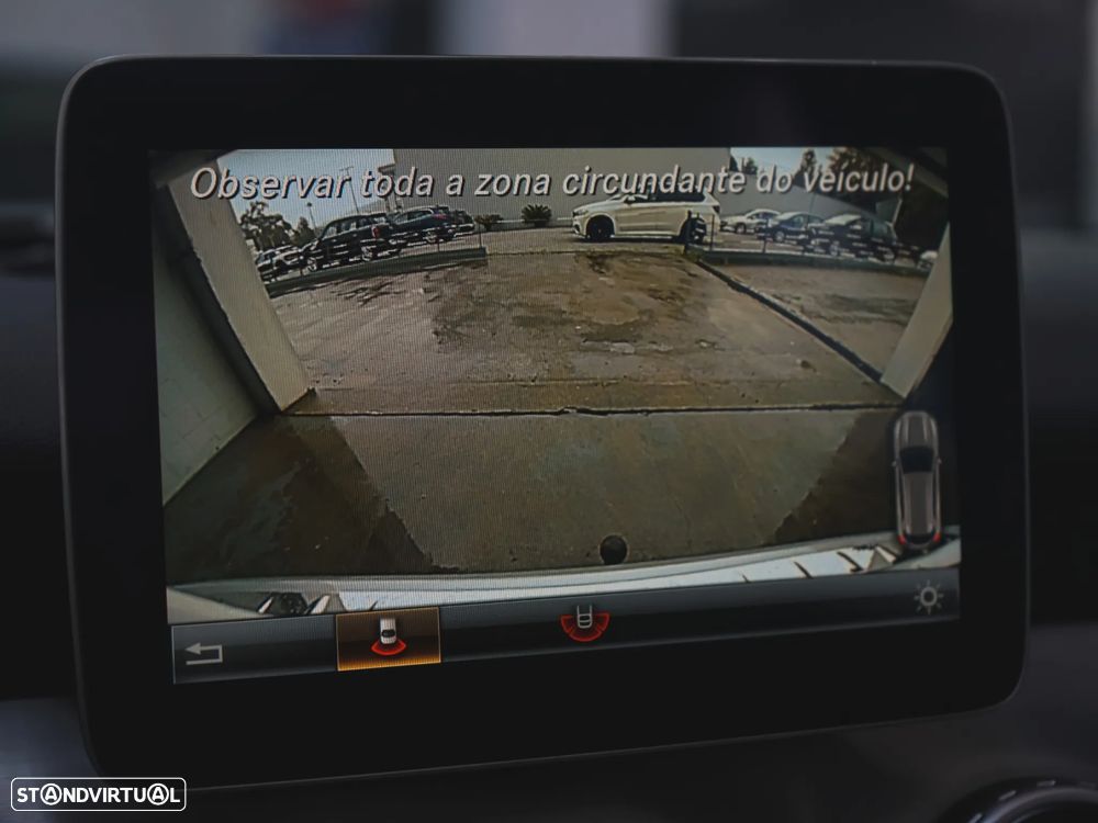 Mercedes-Benz GLA 200 CDI AMG Line - 24