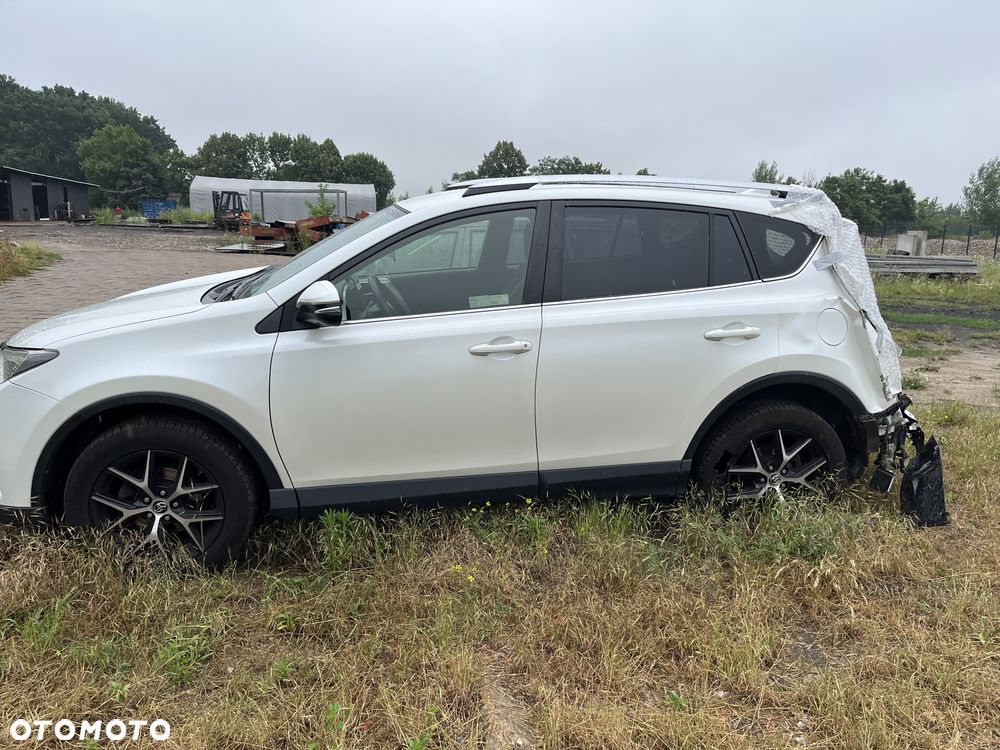 Toyota RAV4 2.0 D-4D Prestige 4x2 - 3