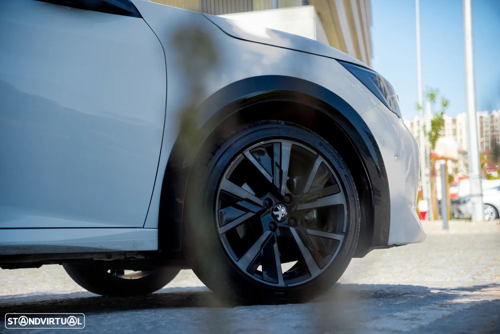Peugeot 208 1.5 BlueHDi GT - 22