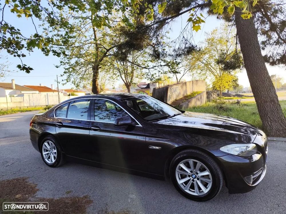 BMW 525 d Line Luxury Auto - 9