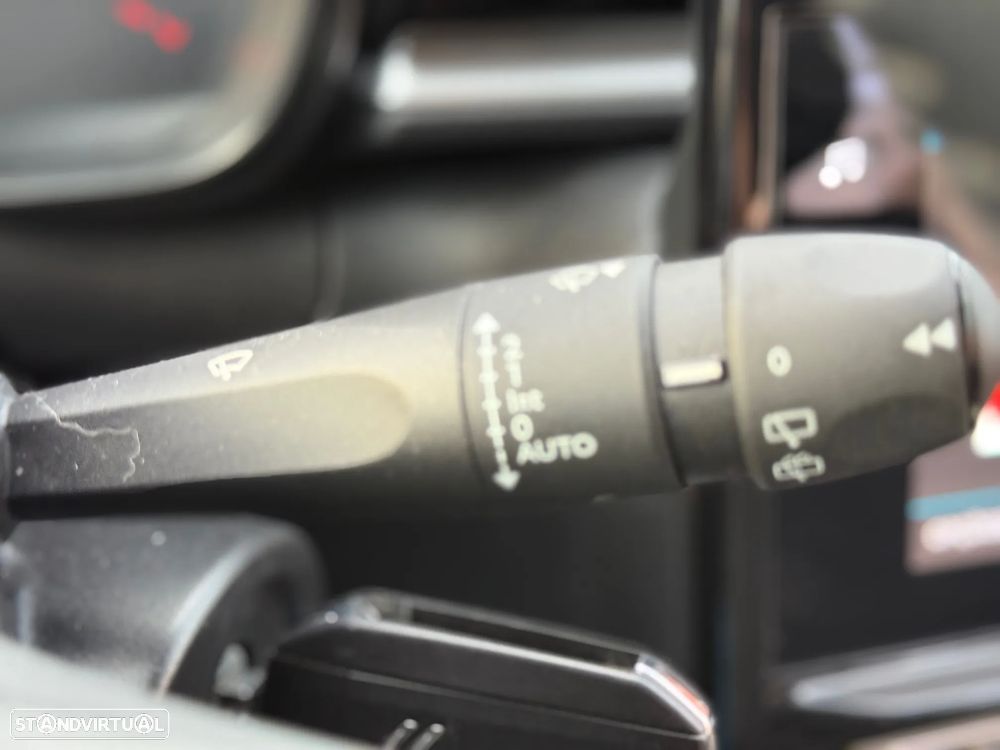 Citroën C3 1.2 PureTech Shine - 8