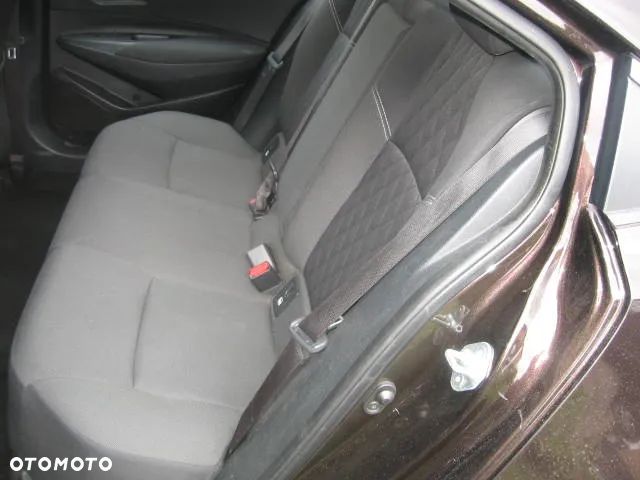 Toyota Corolla 1.6 Executive - 21