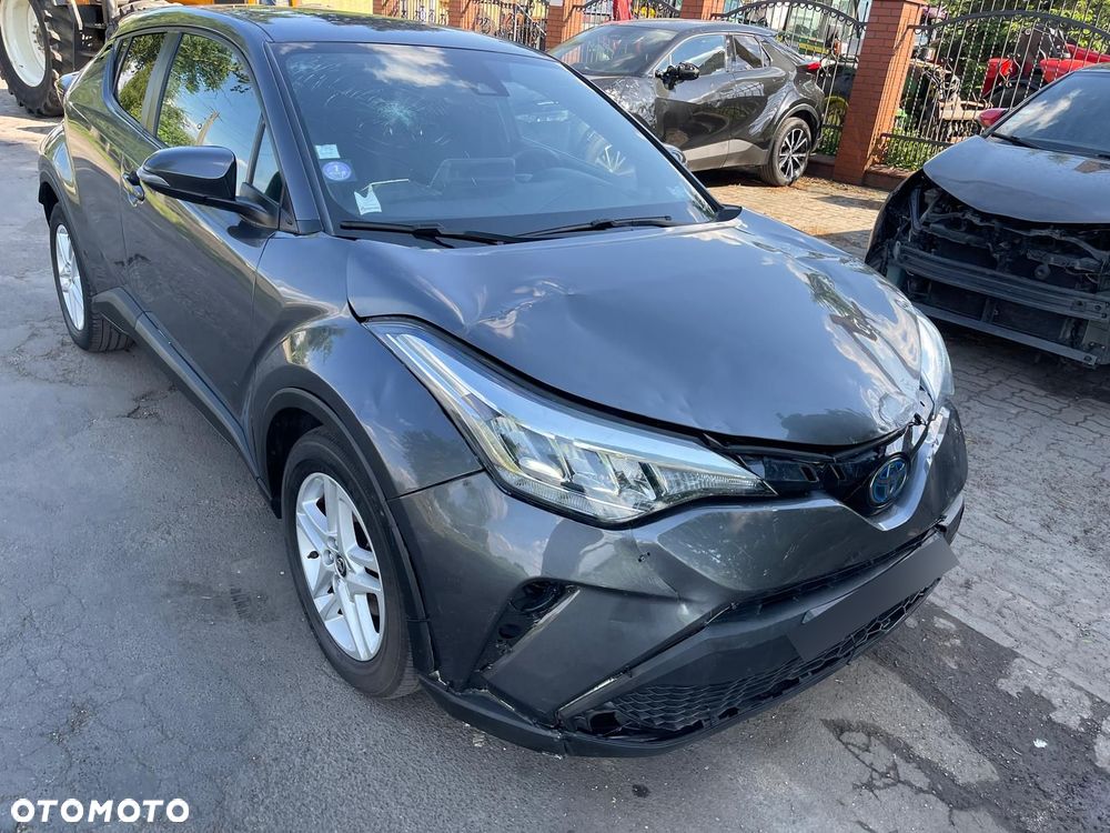 Toyota C-HR 1.8 Hybrid Neon Lime powered by JBL - 28
