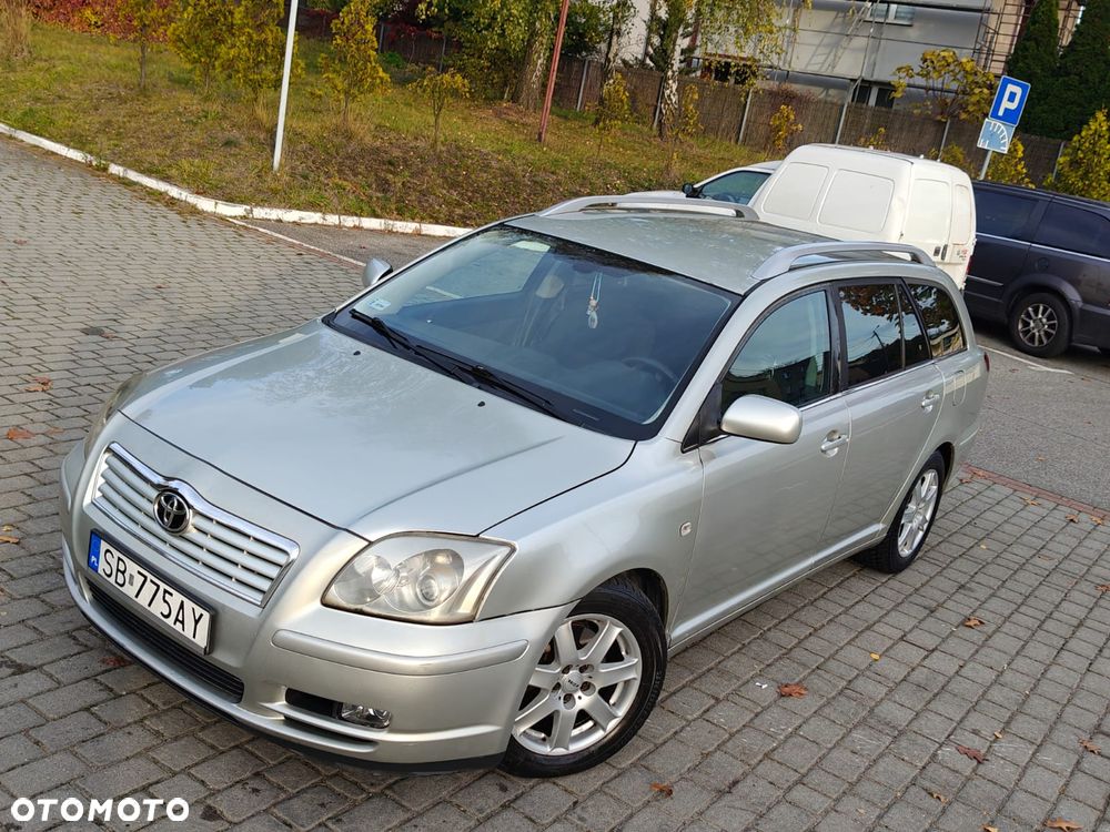 Toyota Avensis 2.0 D-4D Combi - 27