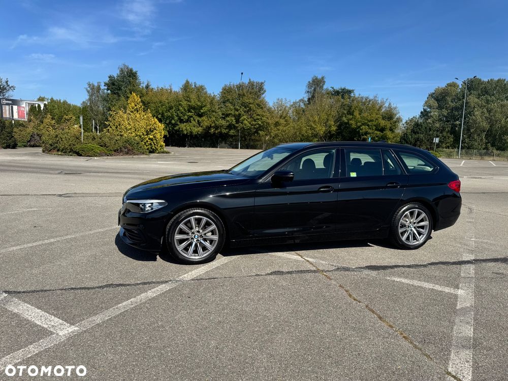 BMW Seria 5 530i xDrive Sport Line sport - 3