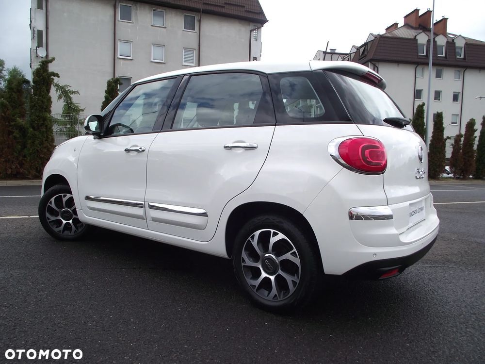 Fiat 500L 1.4 16V Lounge - 12