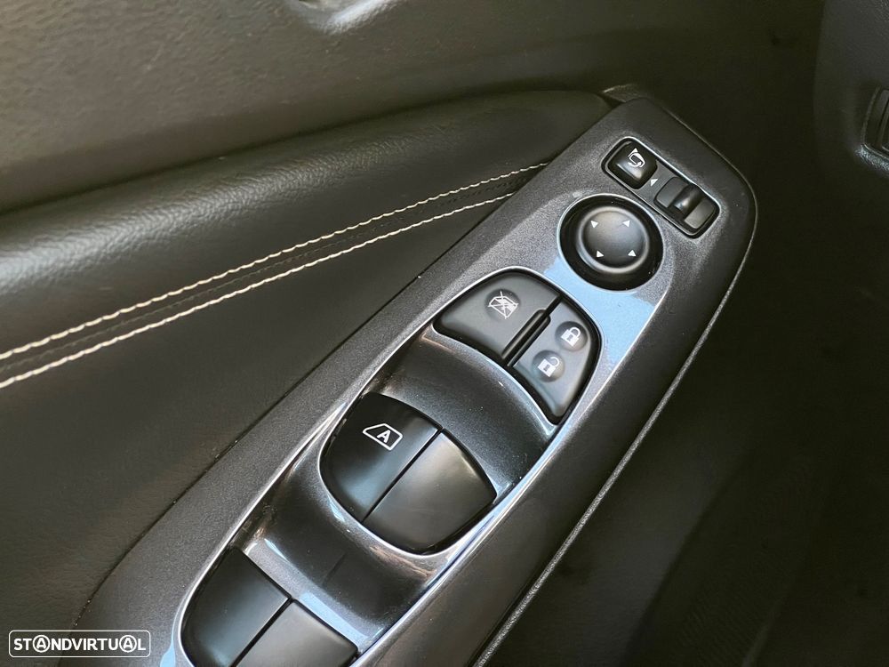 Nissan Juke 1.0 DIG-T N-Connecta - 21