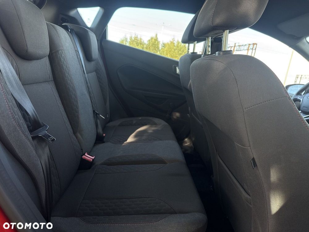 Ford Fiesta - 29