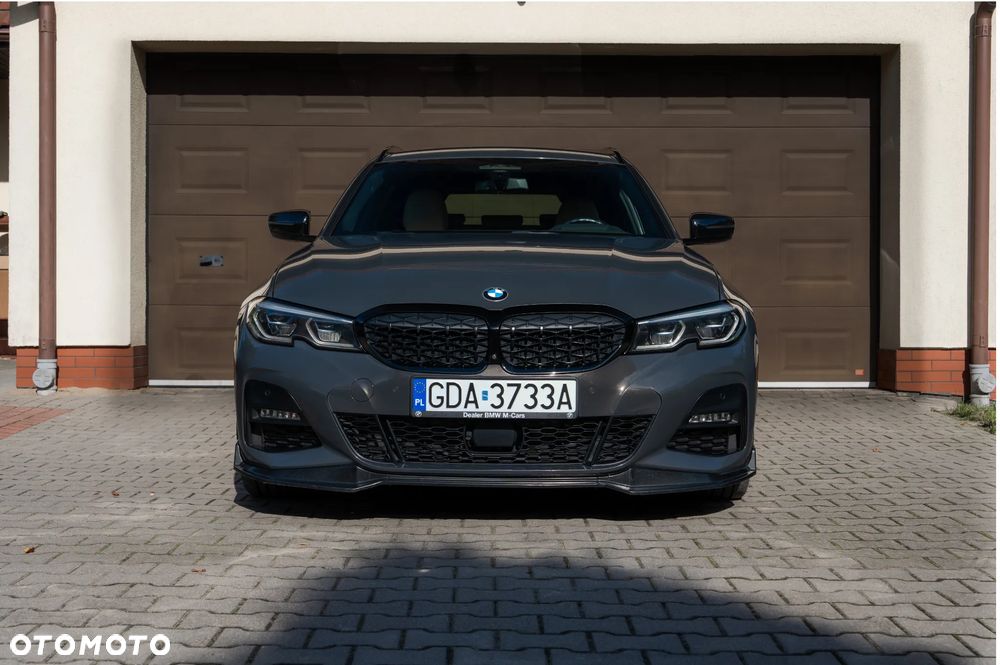 BMW 330I