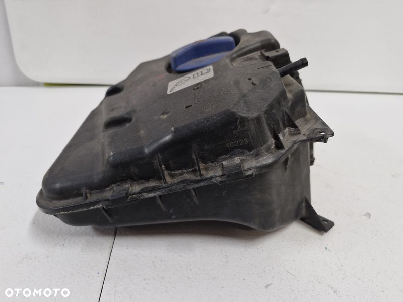 audi q7 4l 3.0 tdi zbiornik zbiorniczek wyrównawczy wody cieczy 7l0121407f - 4